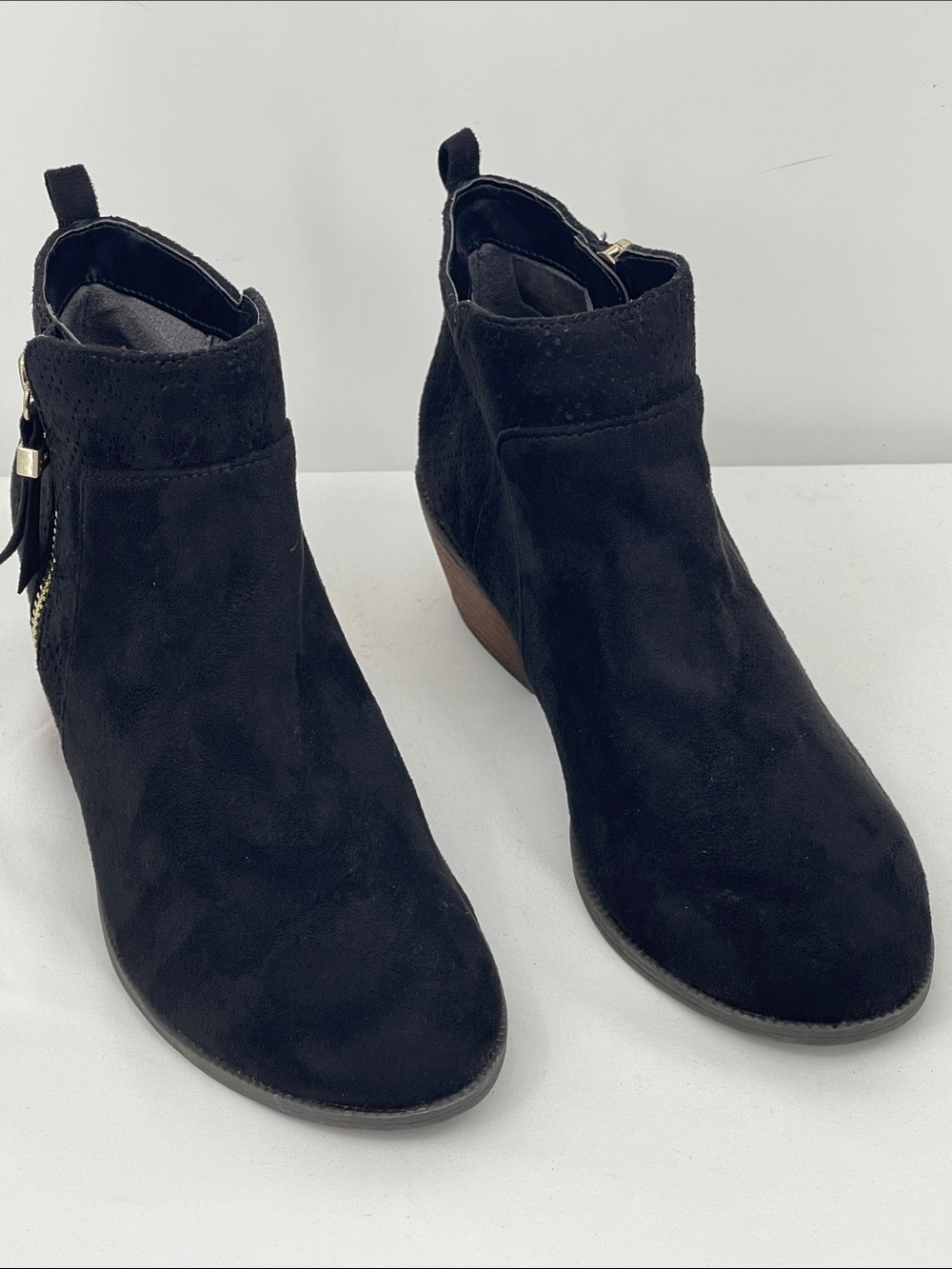 Dr. Scholl's Black Suede Ankle Booties with Side Zip Detail WOMENS 8M  NWOT
